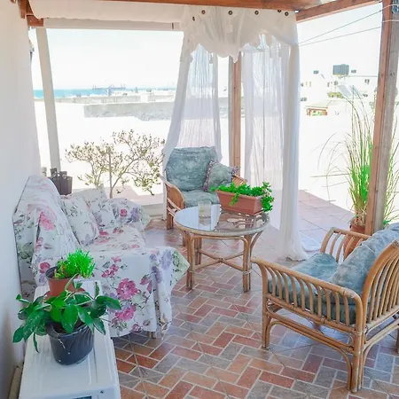 Apartment Home Suites